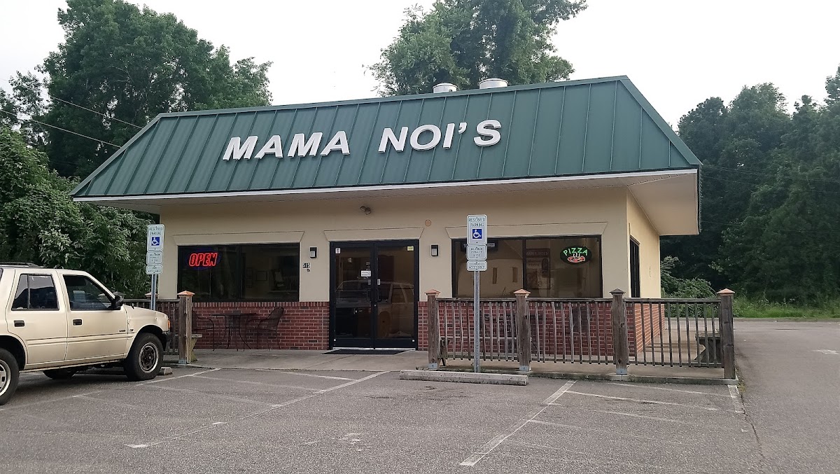 Mama Noi’s of Wadesboro